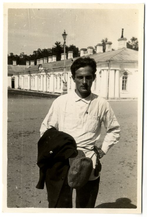 Le guide russe Zascha,
 1932. Album de photos,
 n° 184
