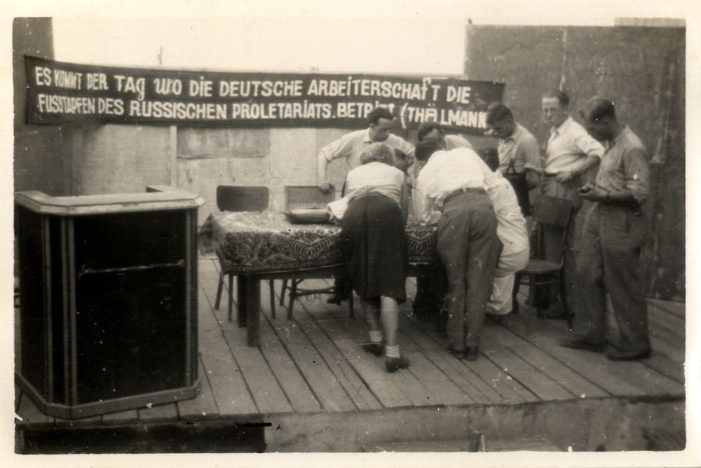 Conférence du Deuxième plan quinquennal à Moscou,
 1932. Album de photos,
 n° 20